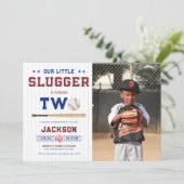Invitation Little Slugger Boy 2e photo de baseball d'annivers (Debout devant)