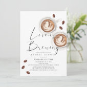 Invitation Love is Brewing Cappuccino Coffee Bridal Shower (Debout devant)