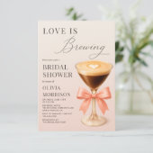 Invitation Love is Brewing Espresso Martini Bridal Shower (Debout devant)