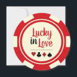 Invitation Lucky In Love Poker Chip Red Off-White Mariage<br><div class="desc">Éblouissez vos invités en leur envoyant ces invitations de mariage "Lucky in Love" rouge,  noir et blanc cassé. Ils attendent avec impatience de vous rejoindre à ce mariage incontournable !</div>