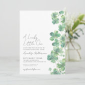Invitation Lucky Little One St. Patrick's Day Baby shower (Debout devant)