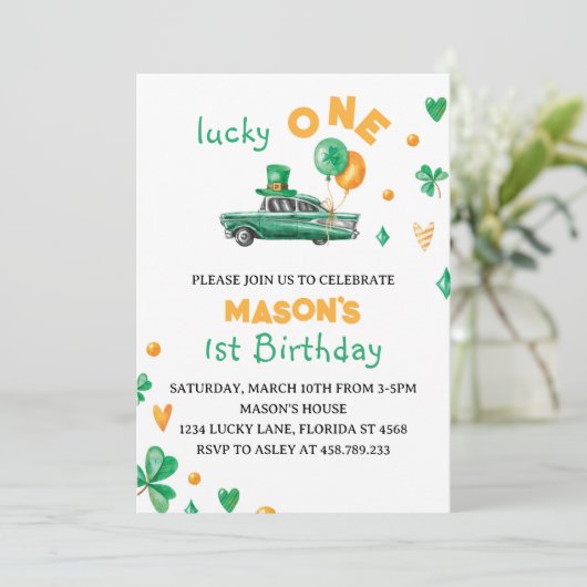 Invitation Lucky One Green Four Leaf Clover Anniversaire (Debout devant)