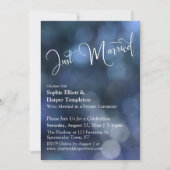 Invitation Lumière Bokeh Bleue & Typographie "Juste Mariés" (Devant)