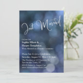 Invitation Lumière Bokeh Bleue & Typographie "Juste Mariés" (Debout devant)