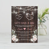 Invitation Lumières à cordes de fleurs roses blanches grange  (Debout devant)