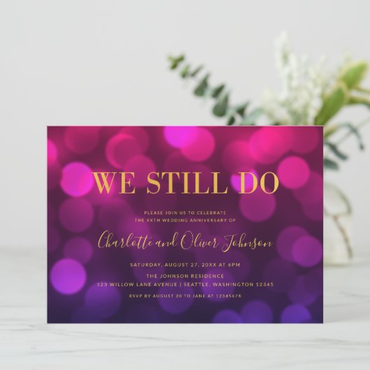 Invitation Lumières Bokeh Magenta Vibrantes Mariage Anniversa (Debout devant)