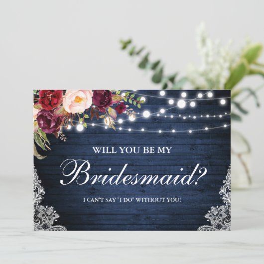 Invitation Lumières en bois bleu rustique Fleurs en dentelle  (Debout devant)