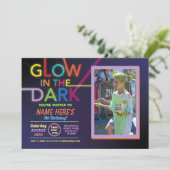 Invitation Luminosité dans l'obscurité Anniversaire Paint Dan (Debout devant)