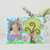 Invitation lunatique d'anniversaire d'insecte de (Debout devant)