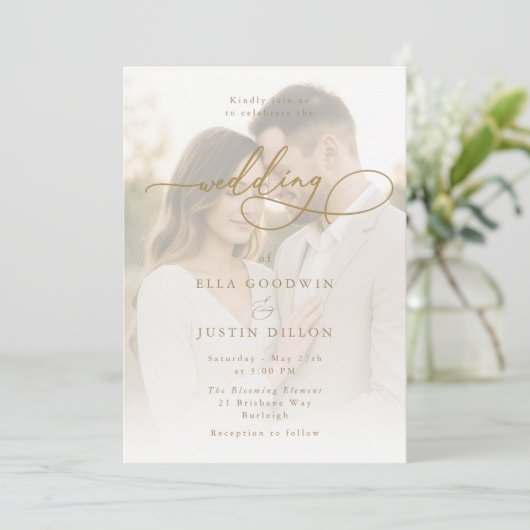 Invitation Luxe Gold Script & Mariage Portrait (Debout devant)