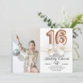 Invitation Luxury Sweet 16 Ballons Roses en or Photo (Debout devant)