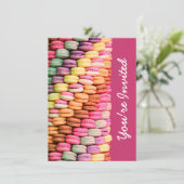 Invitation Macarons mignons et sucrés, fête d'anniversaire ro (Debout devant)