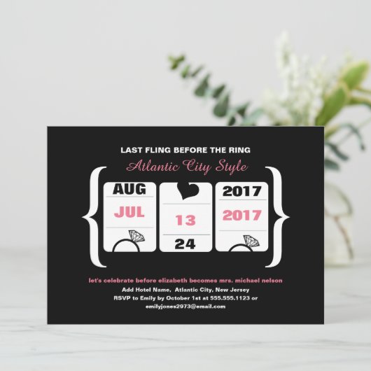 Invitation Machine à sous rose et noir Bachelorette (Debout devant)