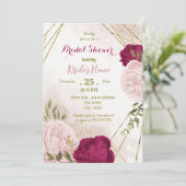 Invitation magenta fleurs roses vert feuille douche nuptiale (Debout devant)