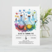 Invitation Magic Kids' Discovery Scientifique Anniversaire (Debout devant)