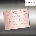 Invitation Magnétique Anniversaire rose étoiles d'or enregistrer la cart<br><div class="desc">Une petite fille et tendance Enregistrer la carte magnétique Date pour une fête d'anniversaire de 40e (ou tout âge). Un arrière - plan rose vif, à dégradé d'or rose, décoré d'étoiles. Personnalisez et ajoutez une date et un nom/âge. Le texte : Save the Date est écrit avec un grand script...</div>