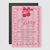 Invitation Magnétique C'est la Cerise sur le gâteau Fête prénatale rose  (Devant / Derrière)