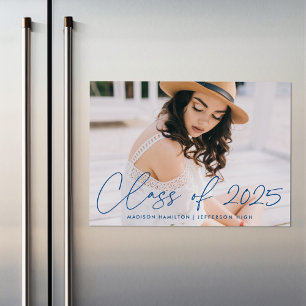 Invitation Magnétique Classe de 2022 Modern Blue Script Photo Graduation