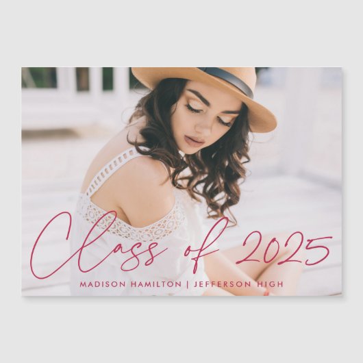 Invitation Magnétique Classe de Magenta Script Photo Graduation 2025 (Devant)