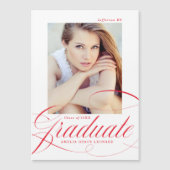 Invitation Magnétique Élégant script de calligraphie rouge (Devant)