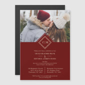 Invitation Magnétique Luxury Red Wedding Initials Ornamental Flourish (Devant / Derrière)