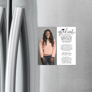 Invitation Magnétique Moderne Script Graduate 1 Carré photo Graduation