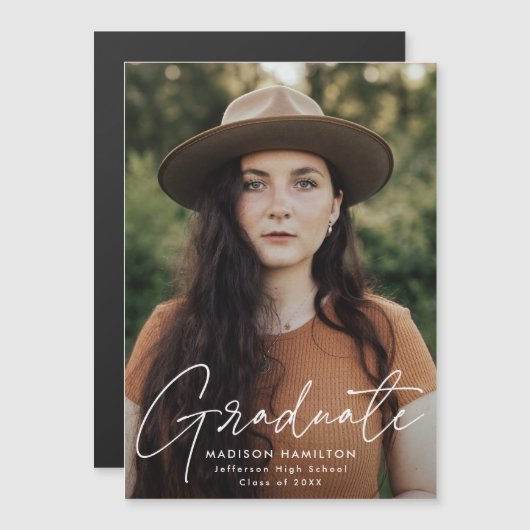 Invitation Magnétique Photo de script blanc moderne (Devant / Derrière)