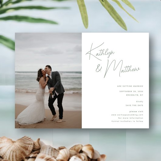 Invitation Magnétique Sage Green Script Whimsical Moderne Enregistrer La