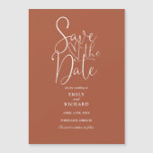 Invitation Magnétique Script Moderne Mariage En Terracotta Enregistrer L (Devant)