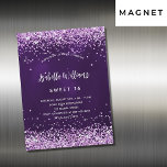 Invitation Magnétique Sweet 16 parties scintillant rose violet luxueux<br><div class="desc">Une invitation magnétique moderne, élégante et glamour pour une Soirée Sweet 16, 16ème anniversaire. Un arrière - plan de couleur violet foncé à la fausse parties scintillant rose, confetti. La couleur violette est inégale. Le nom est écrit avec un script de style moderne écrit à la main. Personnalisez et ajoutez...</div>