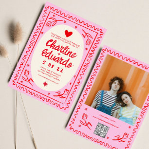 Invitation Main rouge rose tiré Wavy Retro Mariage