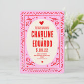 Invitation Main rouge rose tiré Wavy Retro Mariage (Debout devant)