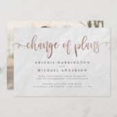 Invitation Marbre blanc & Rose Gold Script Changement de plan (Devant / Derrière)
