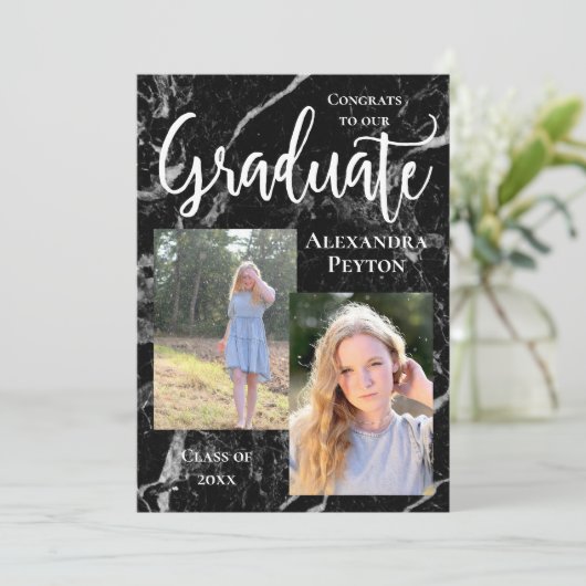 Invitation Marbre noir blanc Script photo Graduation (Debout devant)