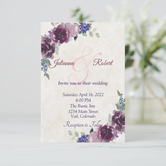 Invitation Mariage à budget floral violet aquarelle (Debout devant)