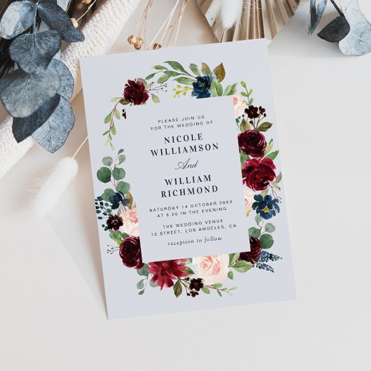 Invitation mariage à fleurs bleues bordeaux