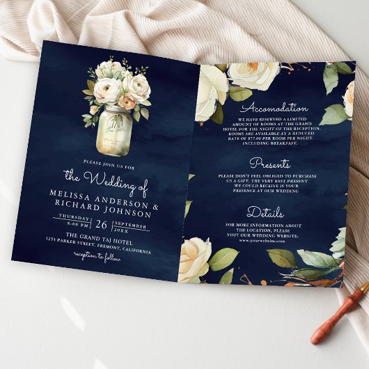 Invitation Mariage avec code QR en pot Mason Roses blanches e