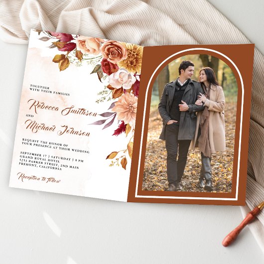 Invitation Mariage avec code QR Floral Terracotta Bourgogne R
