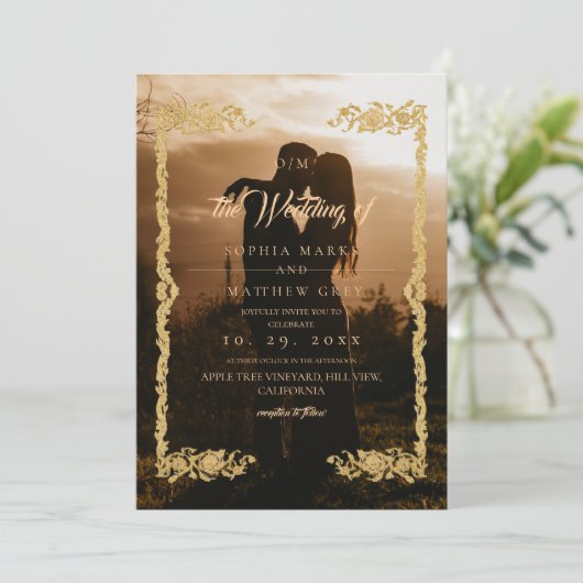 Invitation Mariage avec superposition de photo classique (Debout devant)