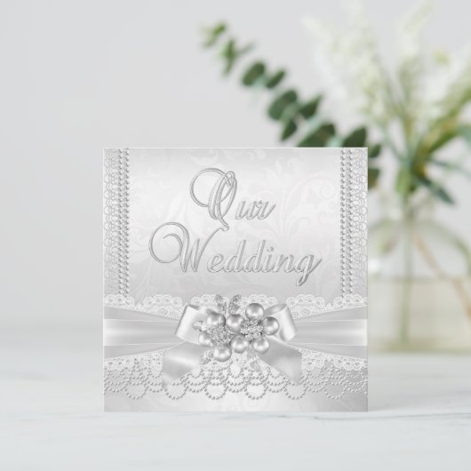 Invitation Mariage Blanc Silver Pearl Lace Damask Diamond (Debout devant)
