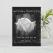 Invitation Mariage-Blanche de rose de Halloween (Debout devant)