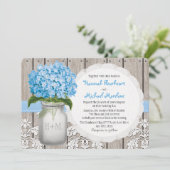 Invitation Mariage bleu décoré d'un monogramme d'hortensia de (Debout devant)