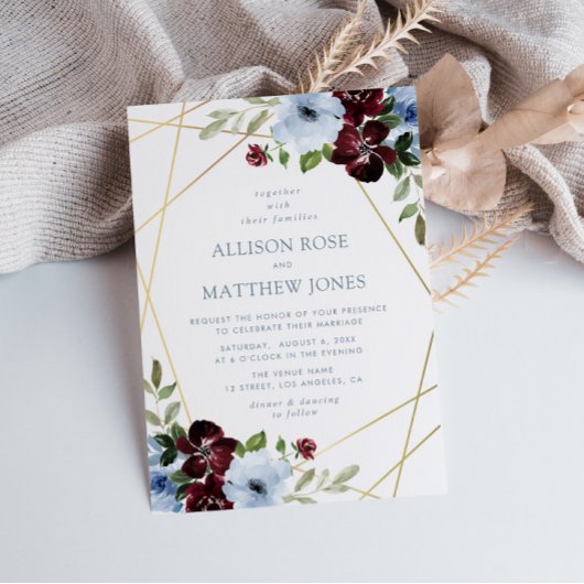 Invitation mariage bleu foncé géométrique à fleurs bordeaux