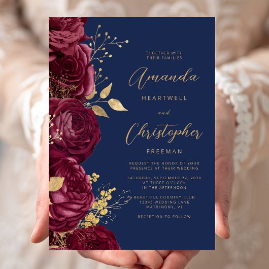 Invitation Mariage bleu marine or floral bordeaux script