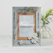 Invitation mariage campagnard en bois de marguerite de grange (Debout devant)