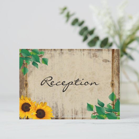 Invitation Mariage champêtre - Réception dans une grange en b (Debout devant)