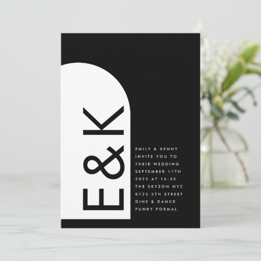 Invitation Mariage d'arc Boho Black moderne Premium (Debout devant)