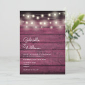 Invitation Mariage de bois rouge rustique (Debout devant)