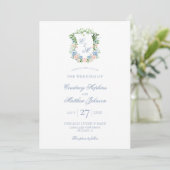 Invitation Mariage de crête florale bleu poussiéreux (Debout devant)