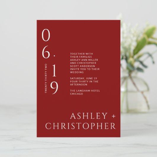 Invitation Mariage de date de fractionnement rouge de Crimson (Debout devant)